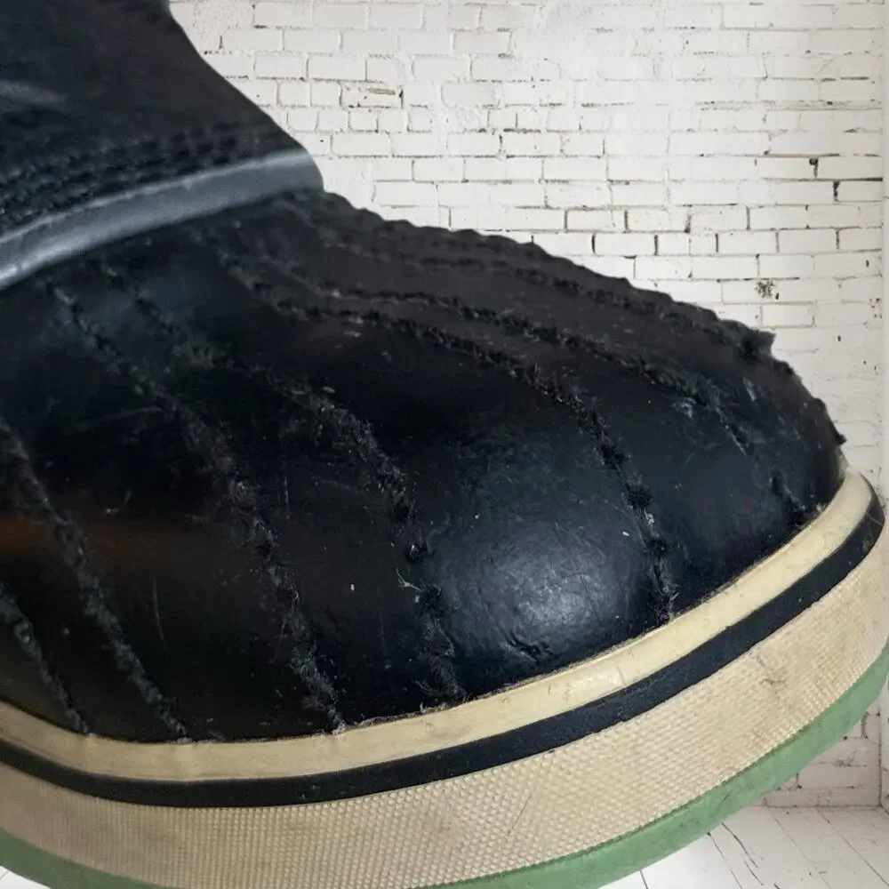 Sorel Joan of Arctic Black Boots Sz 7 Womens Cold Weather Lace Up Faux Fur‎ Trim